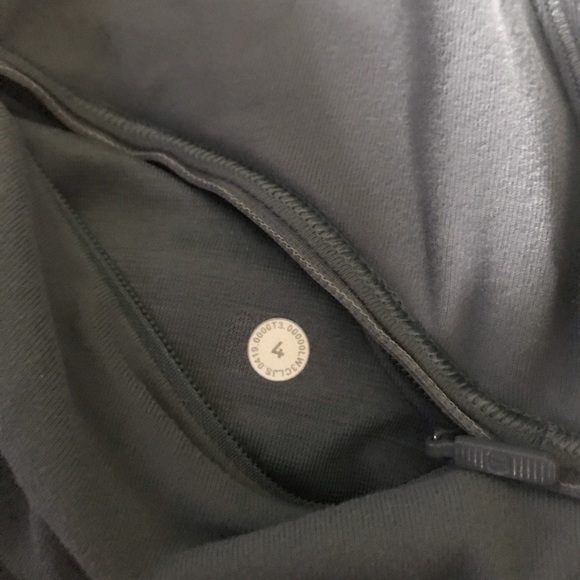 Lululemon long sleeve base layer - Picture 8 of 12